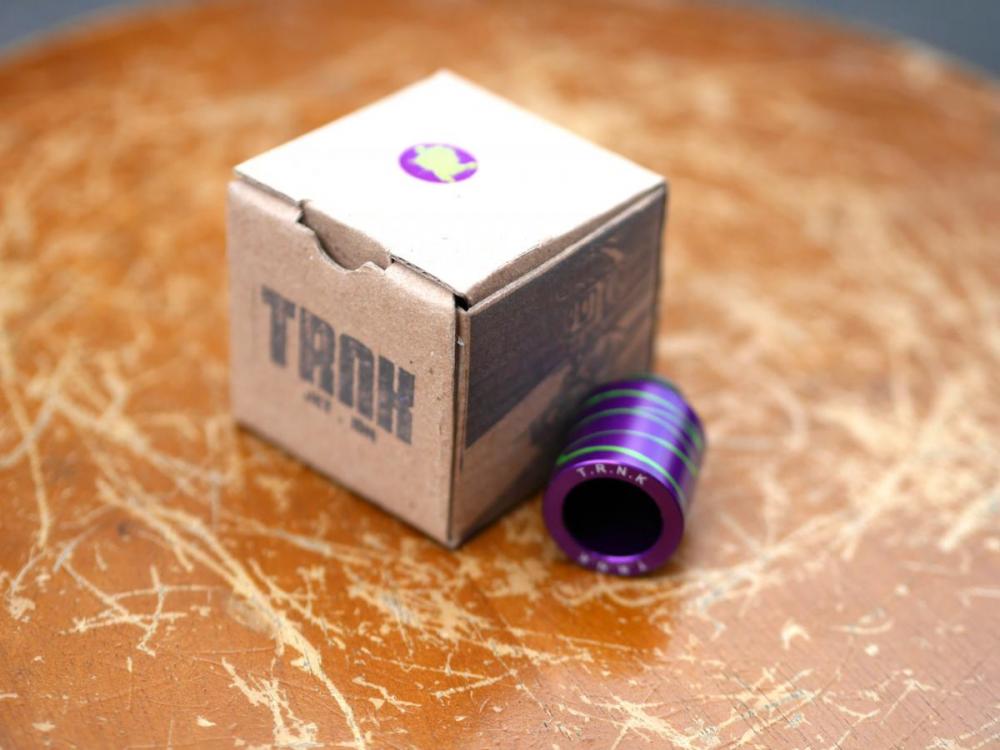 TRNK(トランク) ライトマウント(スプラッターカラー)