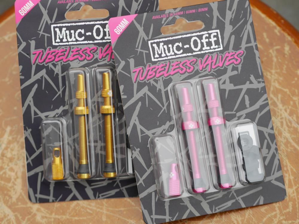 《在庫分半額セール》TUBELESS VALVES V2 [チューブレスバルブ]