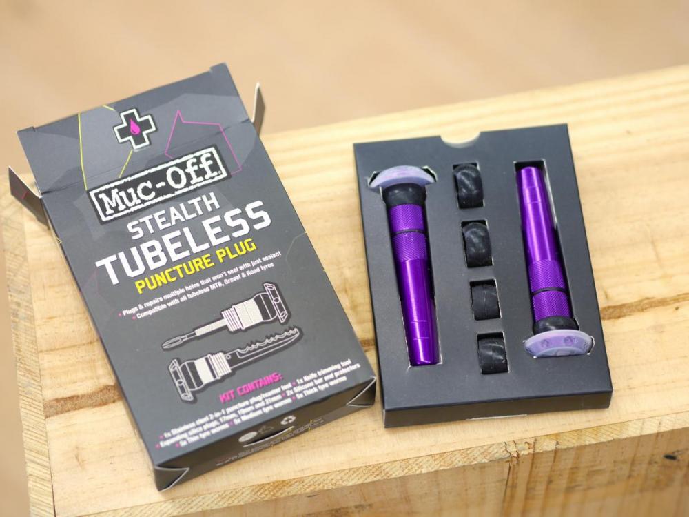 STEALTH TUBELESS PUNCTURE PLUG